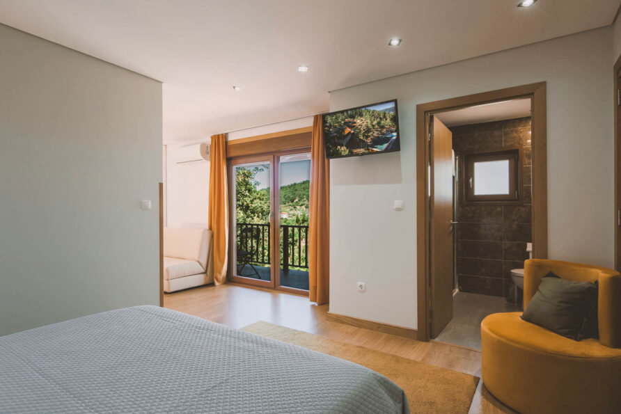 Bungalows Giesta e Hera – Alojamento Familiar Tarouca